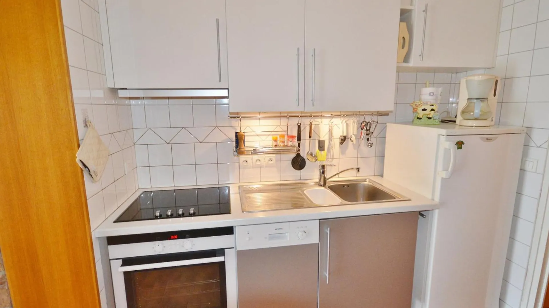 Studio Central A Morzine, Proche Remontees Mecaniques, Balcon Sud, Wifi, Parking - Fr-1-684-17 0*, Morzine